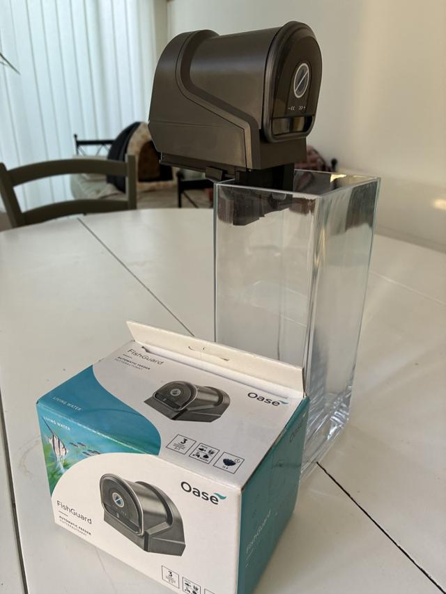 Distributeur de nourriture Oase
