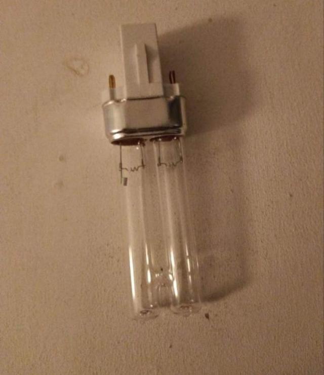 Lampe UV neuve pour stérilisateur 5 watts. à Montpellier